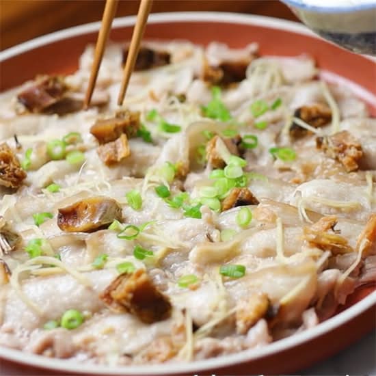 咸鱼蒸五花腩 Steamed Minced Pork with Pork Belly